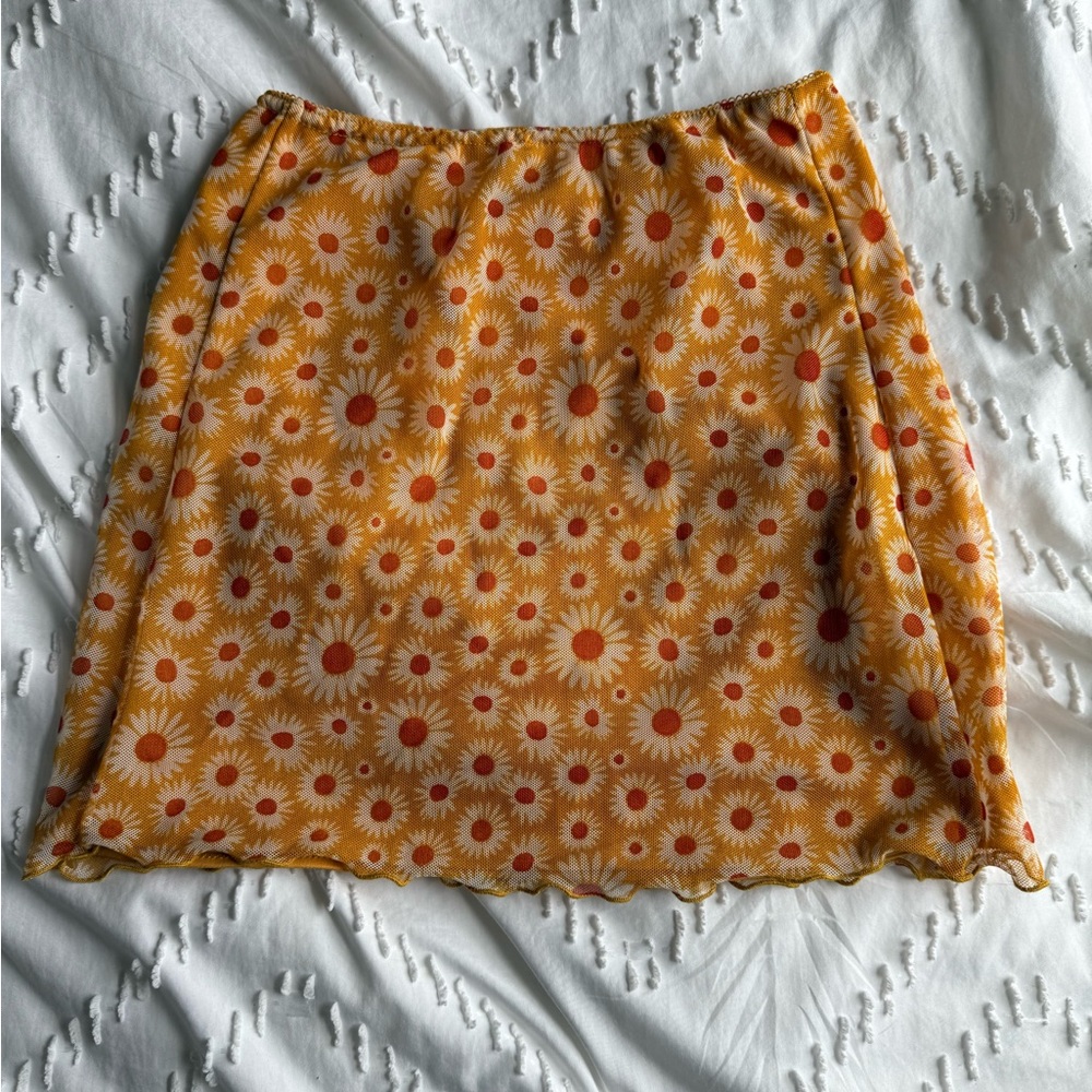 Urban Outfitters Daisy Print Skirt - Orange and White